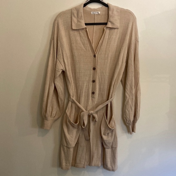 Avec Les Filles Belted Knit Romper Shorts Sweater Lounge Tan Oat Beige - Picture 2 of 10